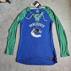 Women's Vancouver Canucks Fanatics Branded Blue/Green Break Out - Raglan Lace-Up